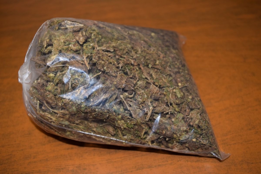 Detienen a joven en posesión de marihuana en Jumiltepec