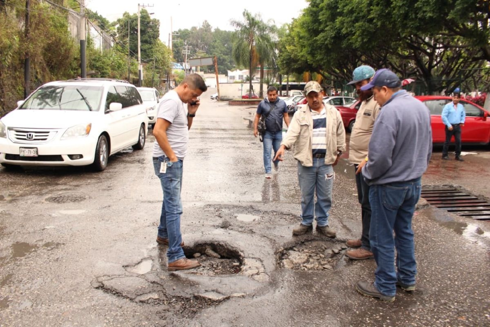 Anuncia comuna que reforzará labores de bacheo y obras hidráulicas
