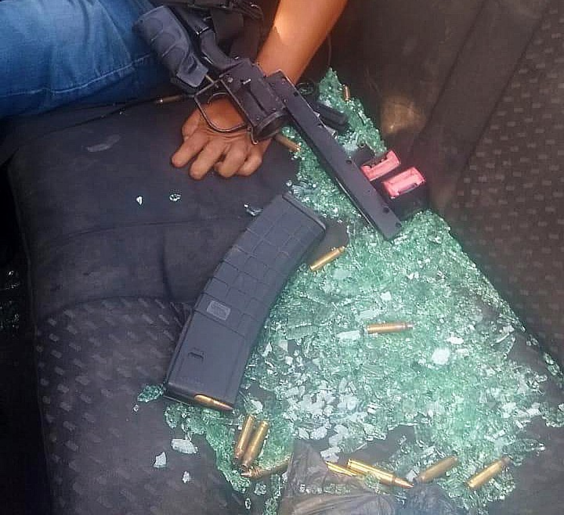 Movilización policial y militar en la zona sur por enfrentamiento armado; dos hombres murieron