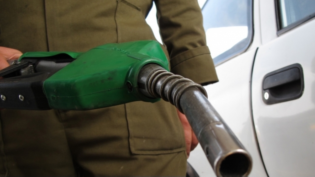 Prevén que Hacienda anuncie 'congelamiento' en precios de gasolinas