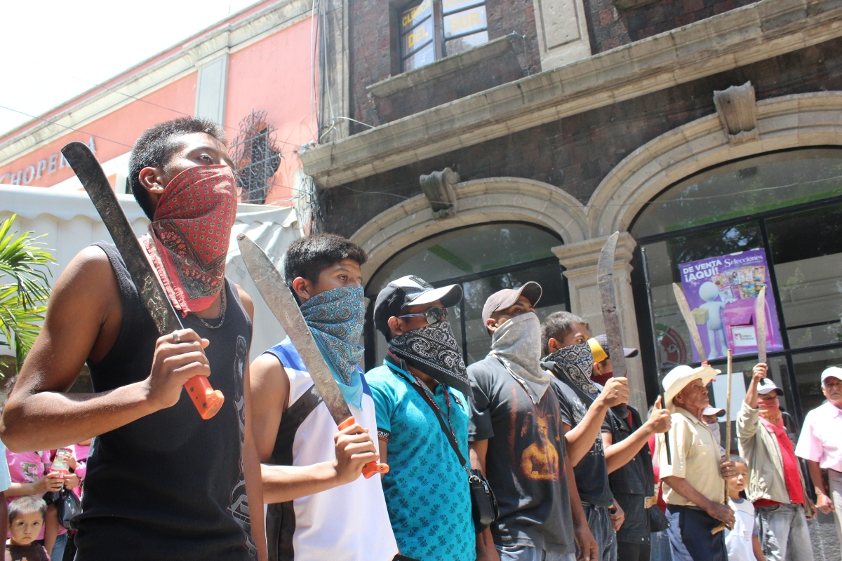 De nuevo los machetes