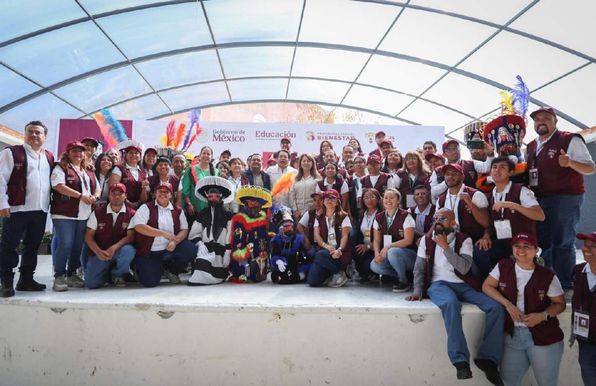 Arrancan en Morelos asambleas informativas de beca para útiles y uniformes escolares