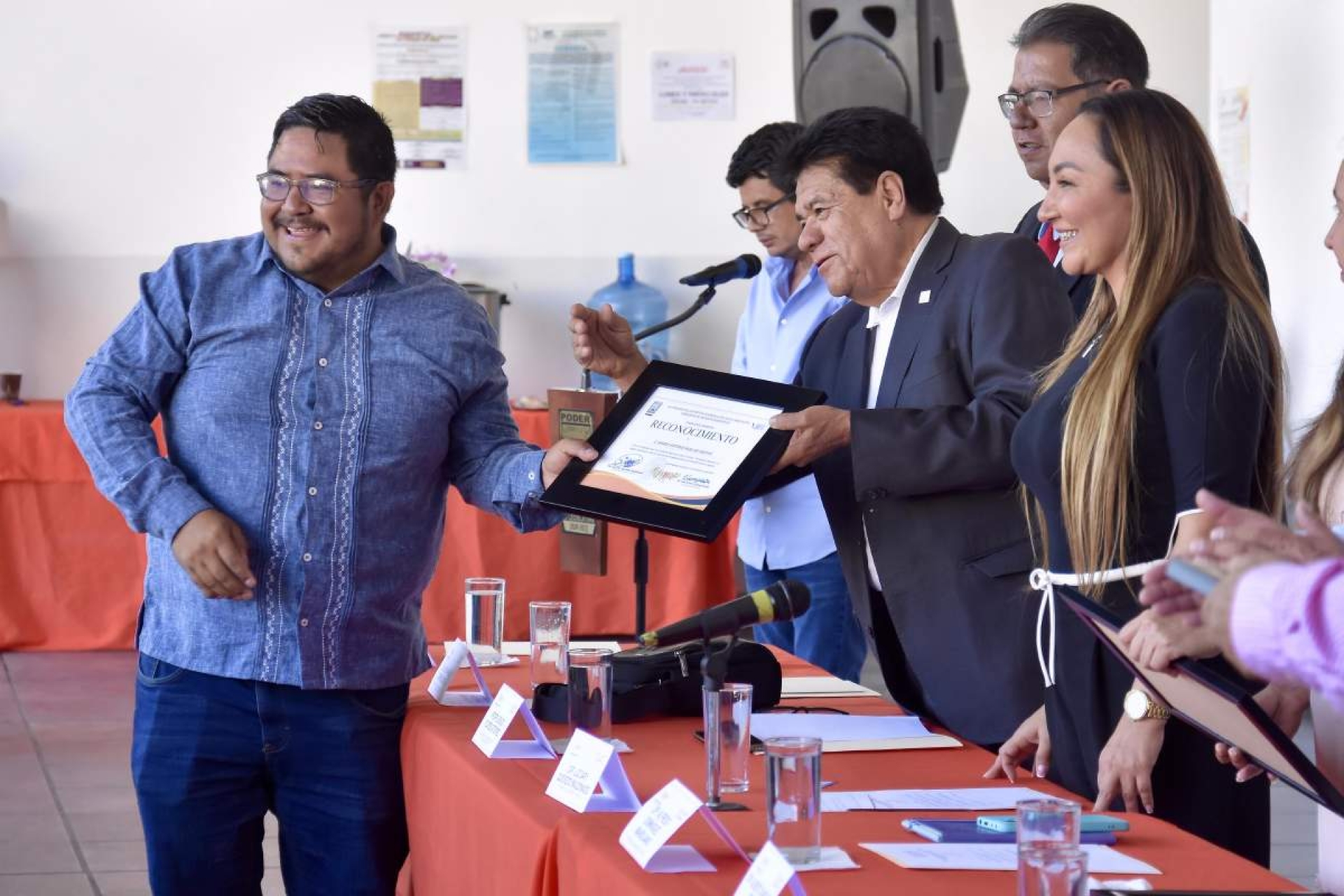 Reconocen a periodistas deportivos de La Unión de Morelos