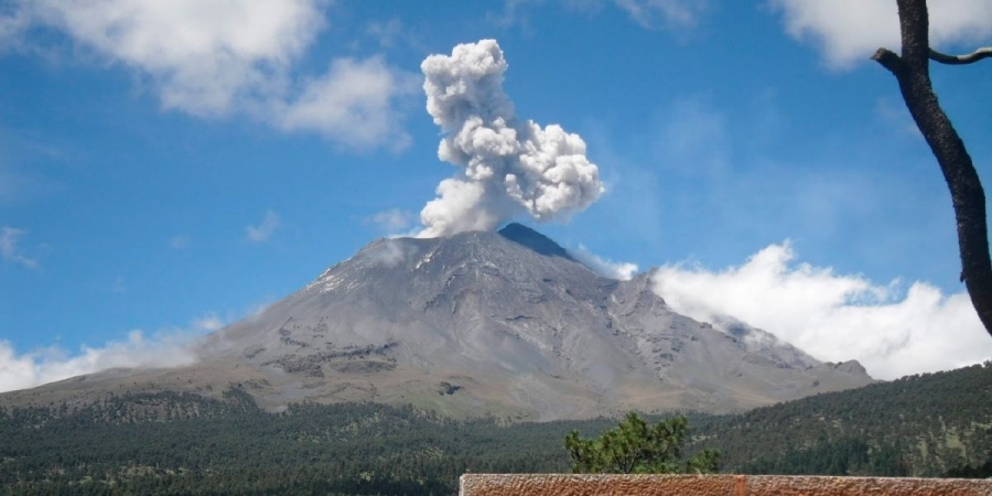Aumentó su actividad el volcán Popocatépetl; registra ocho exhalaciones
