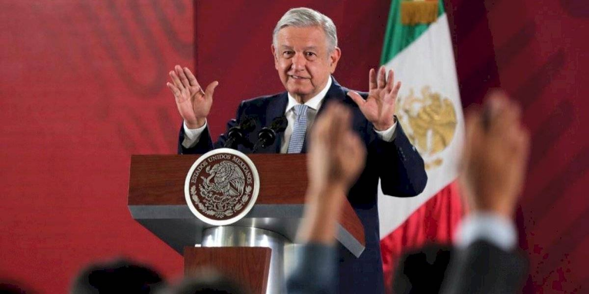 Advierte AMLO que no quiere homenajes cuando termine su mandato