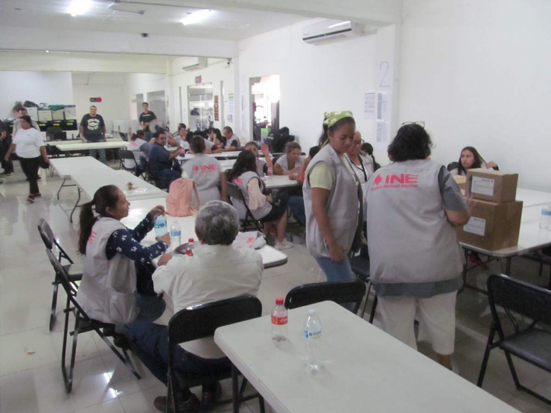 Llegan boletas electorales a la Junta Distrital 04