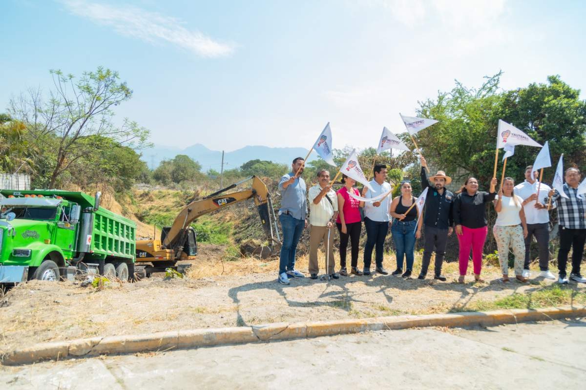 Inicia desazolve de barrancas y del río Yautepec