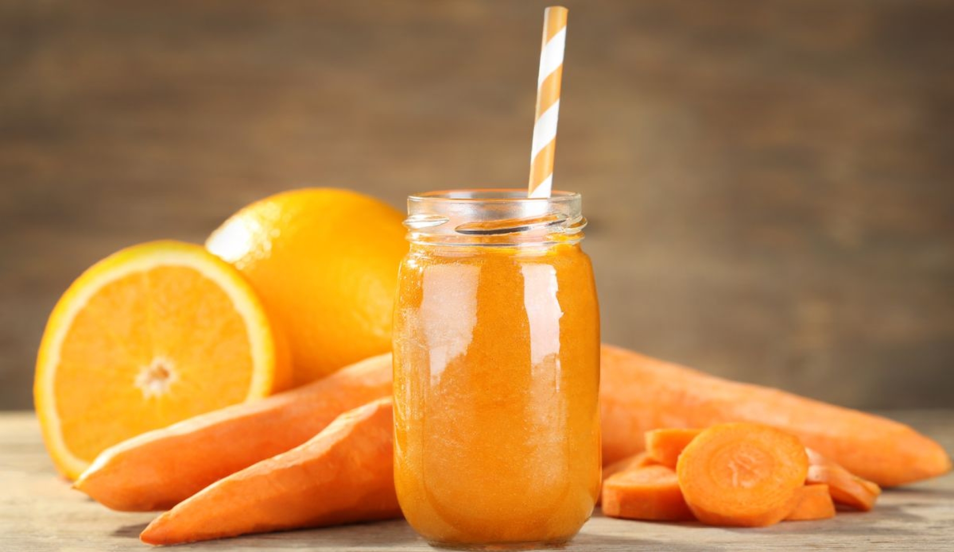 Jugo de naranja con zanahoria: una bebida saludable y fácil de preparar