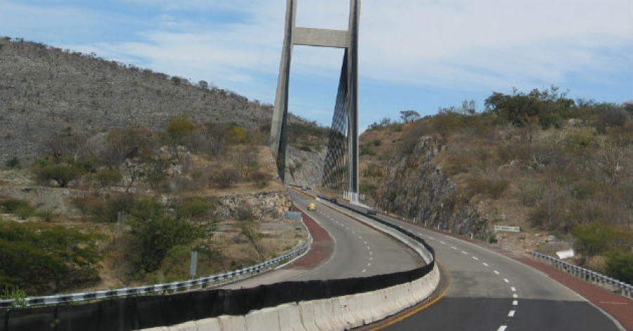 A partir de hoy bajan tarifa en la autopista del Sol