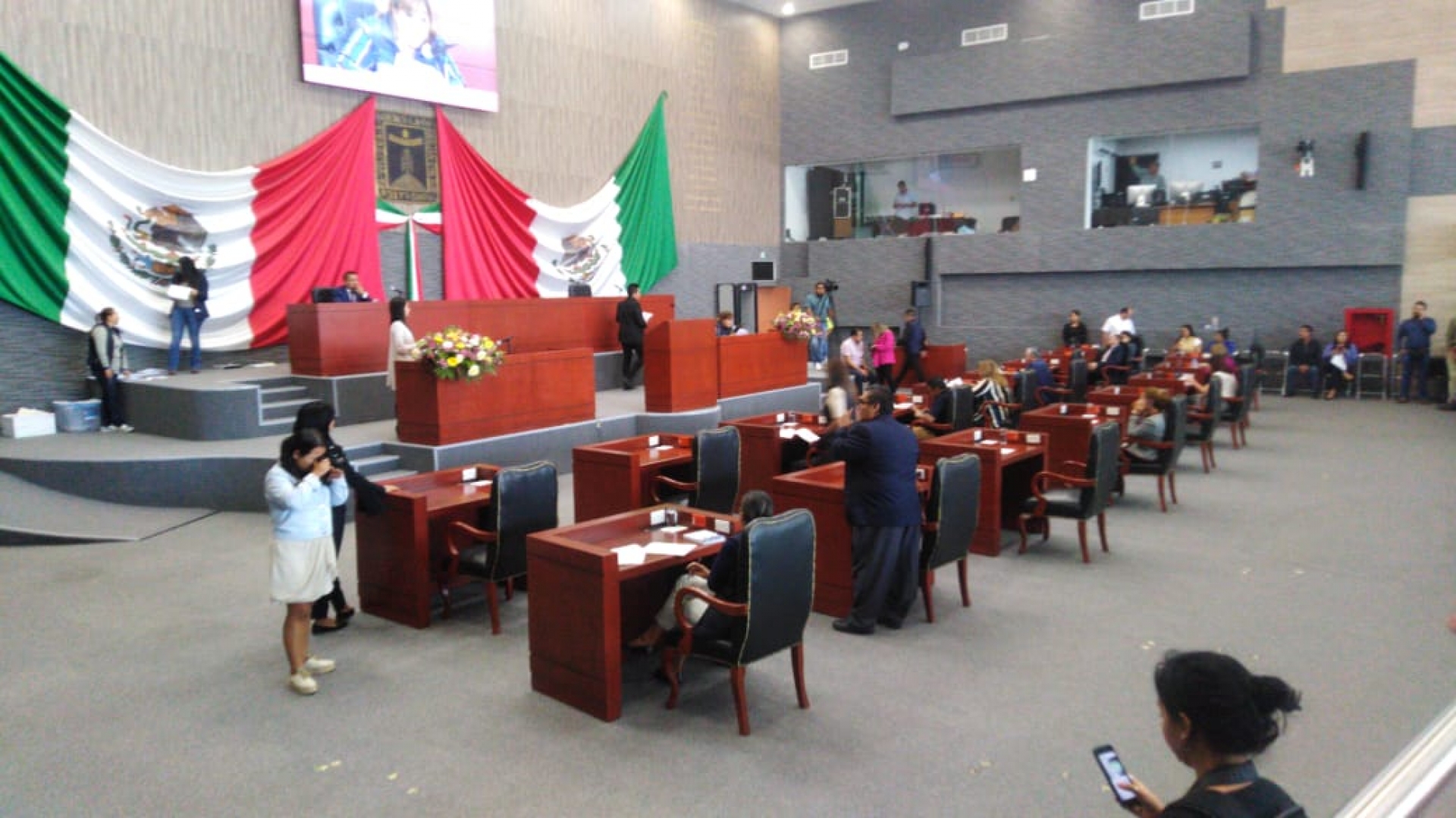 Abren última sesión del periodo ordinario en el Congreso del estado