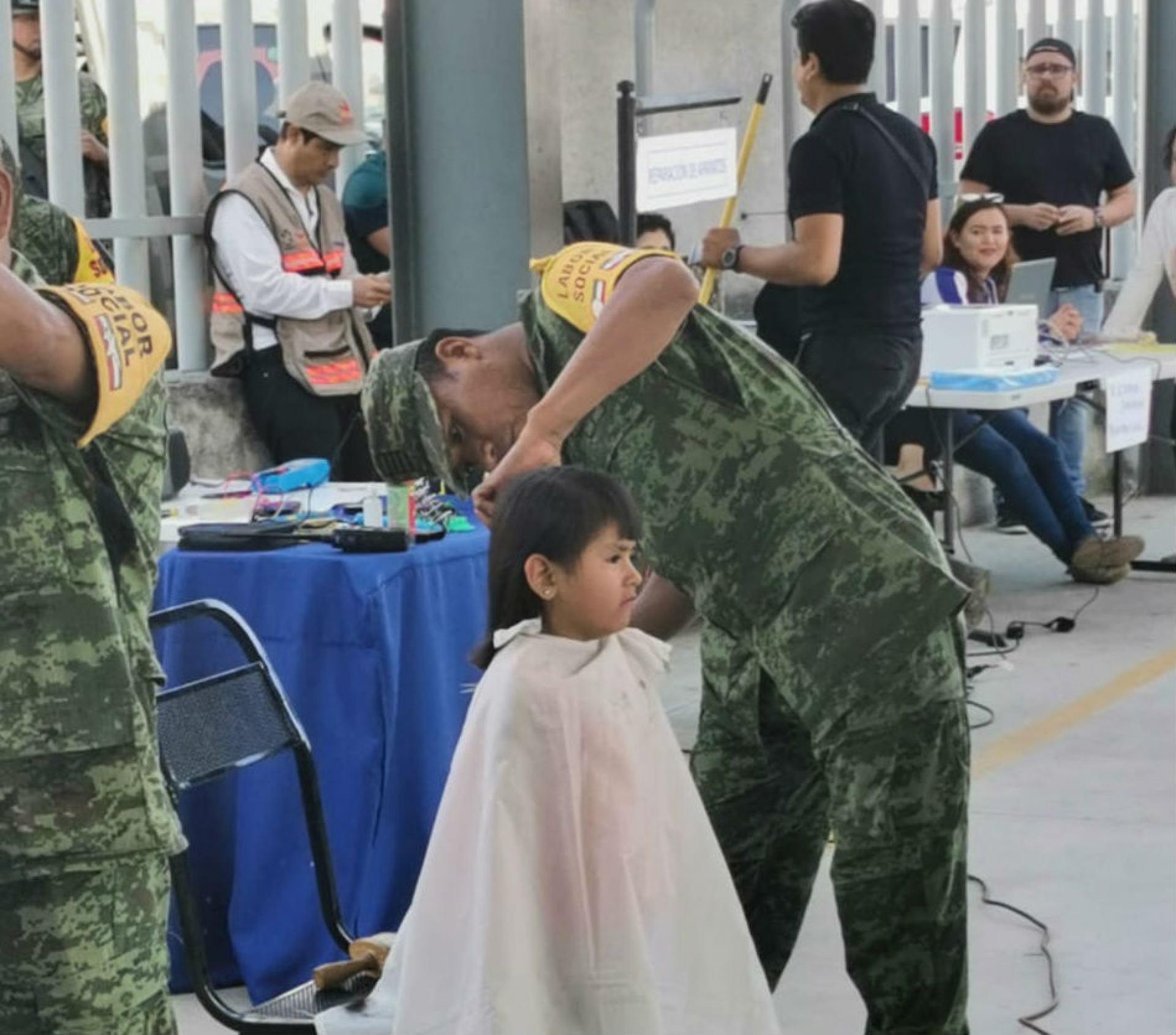 Personal de la 24 Zona Militar efectuó actividades de labor social en la colonia Satélite