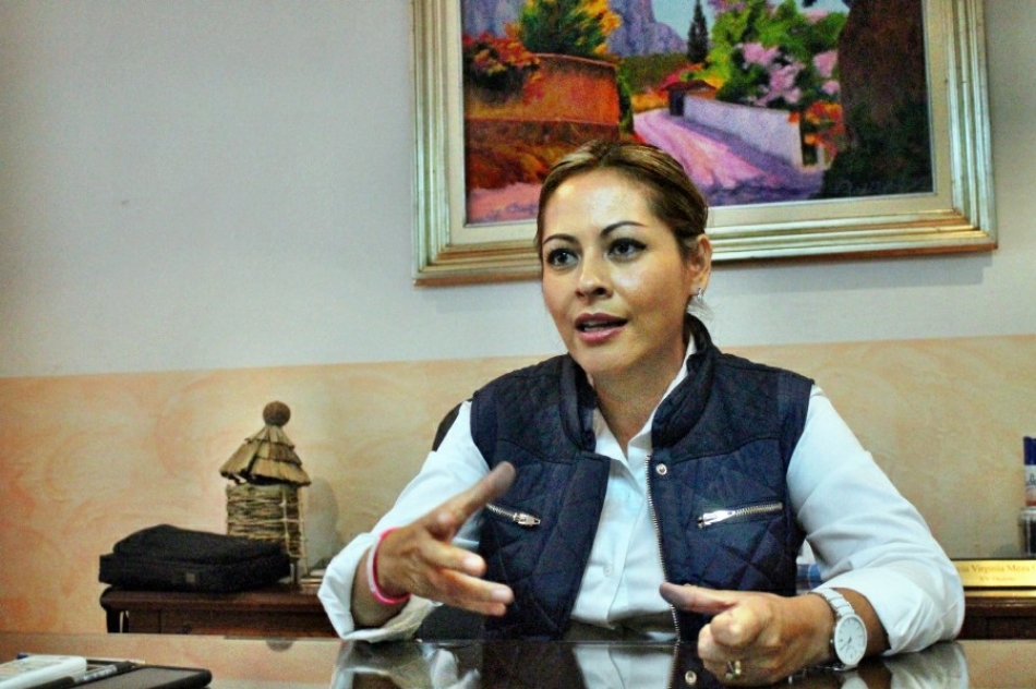 Presidenta del Congreso pide que se dialogue en conflicto por termoeléctrica