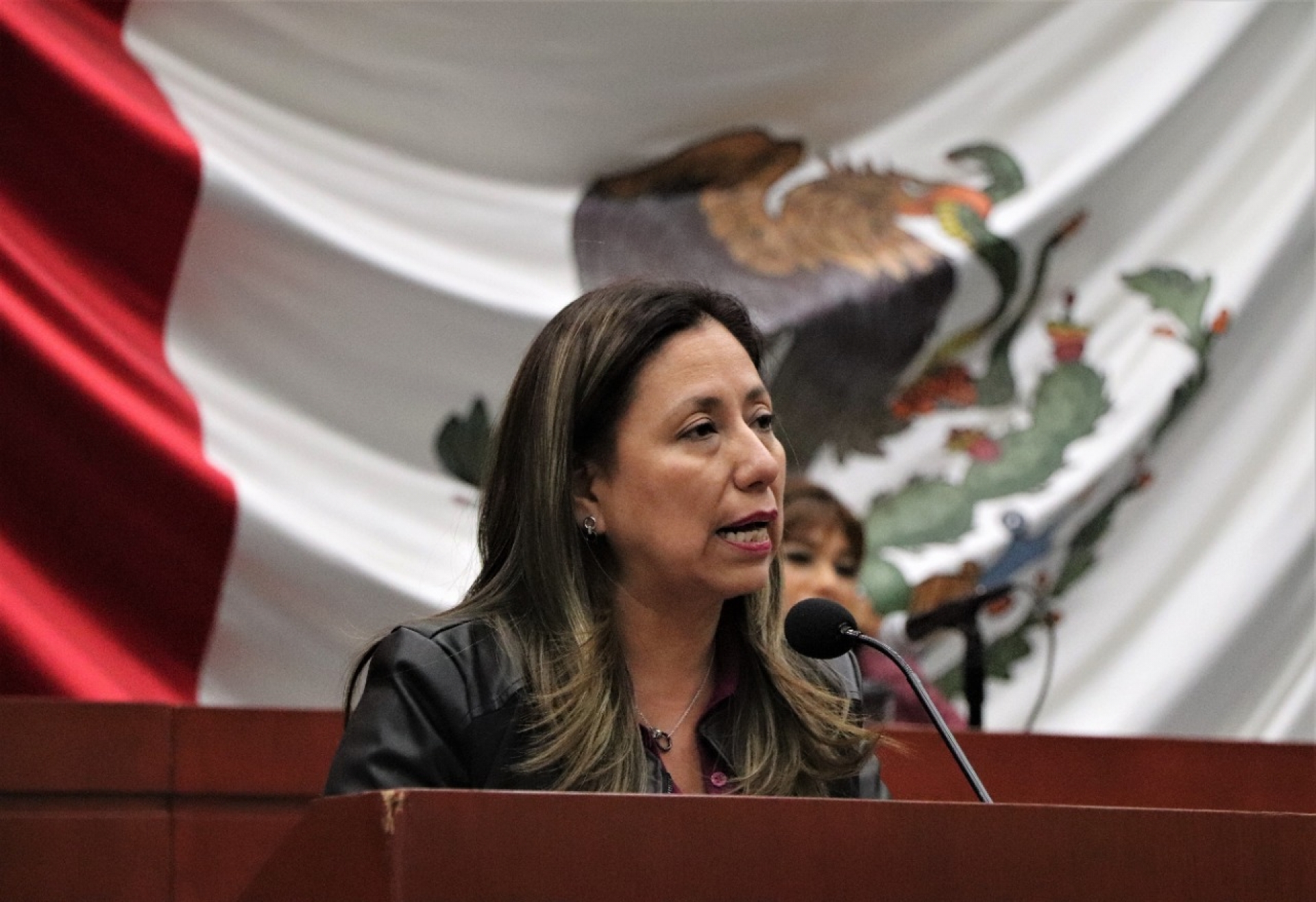 Aprueban reforma que permite aplicar como mayoría calificada el voto de 13 diputados