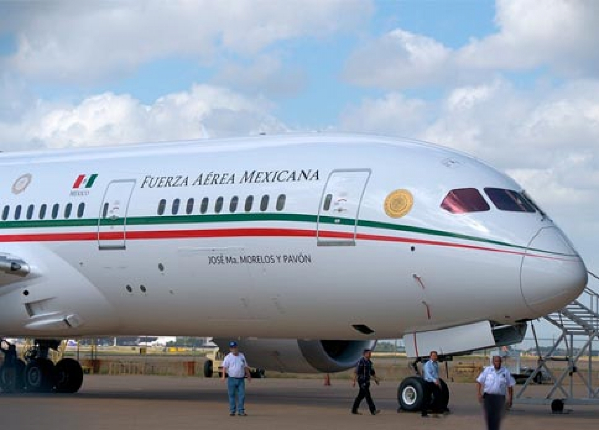 EPN no podrá usar el avión presidencial en un mes, estará en el taller