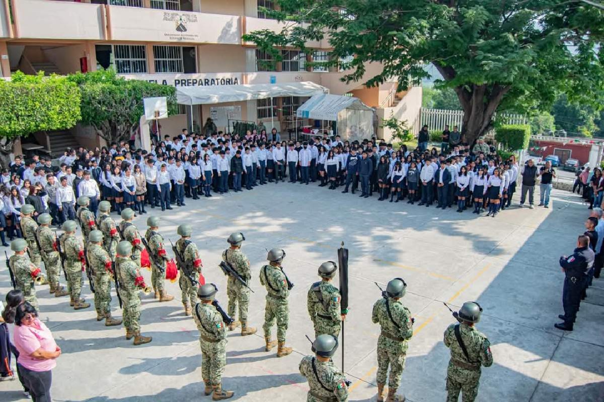 Celebra Preparatoria de Tlaltizapán 55 años de existencia