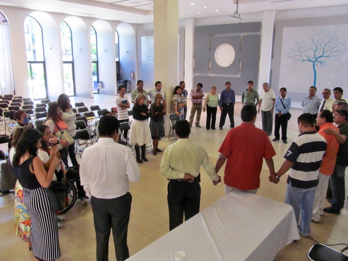 Matrimonios igualitarios van contra la ley de Dios, habrá castigo para quienes la aprueben