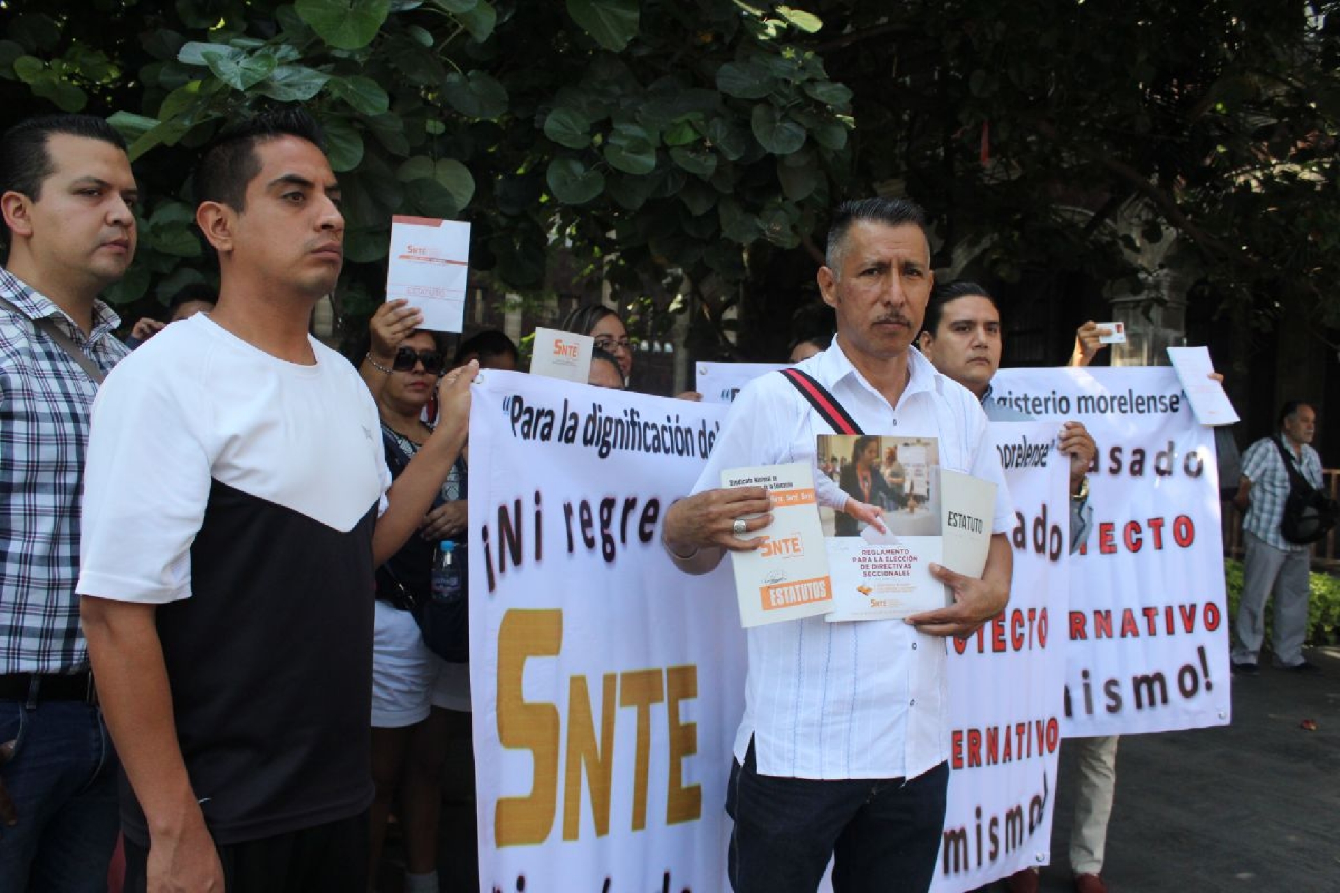 Hacen llamado a profesores para obtener credencial del SNTE