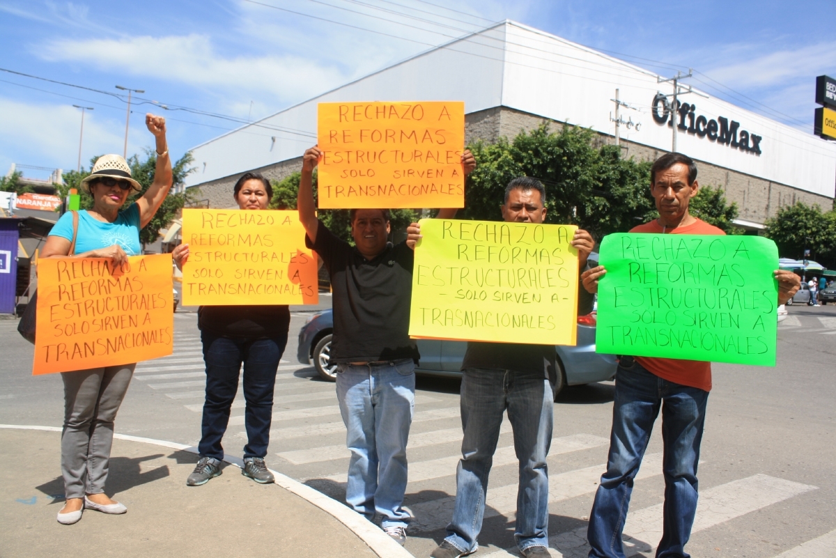 Protesta MMB contra reformas estructurales