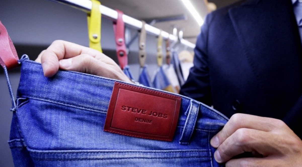 No es broma: Una compañía de ropa italiana gana el derecho a llamarse “Steve Jobs”
