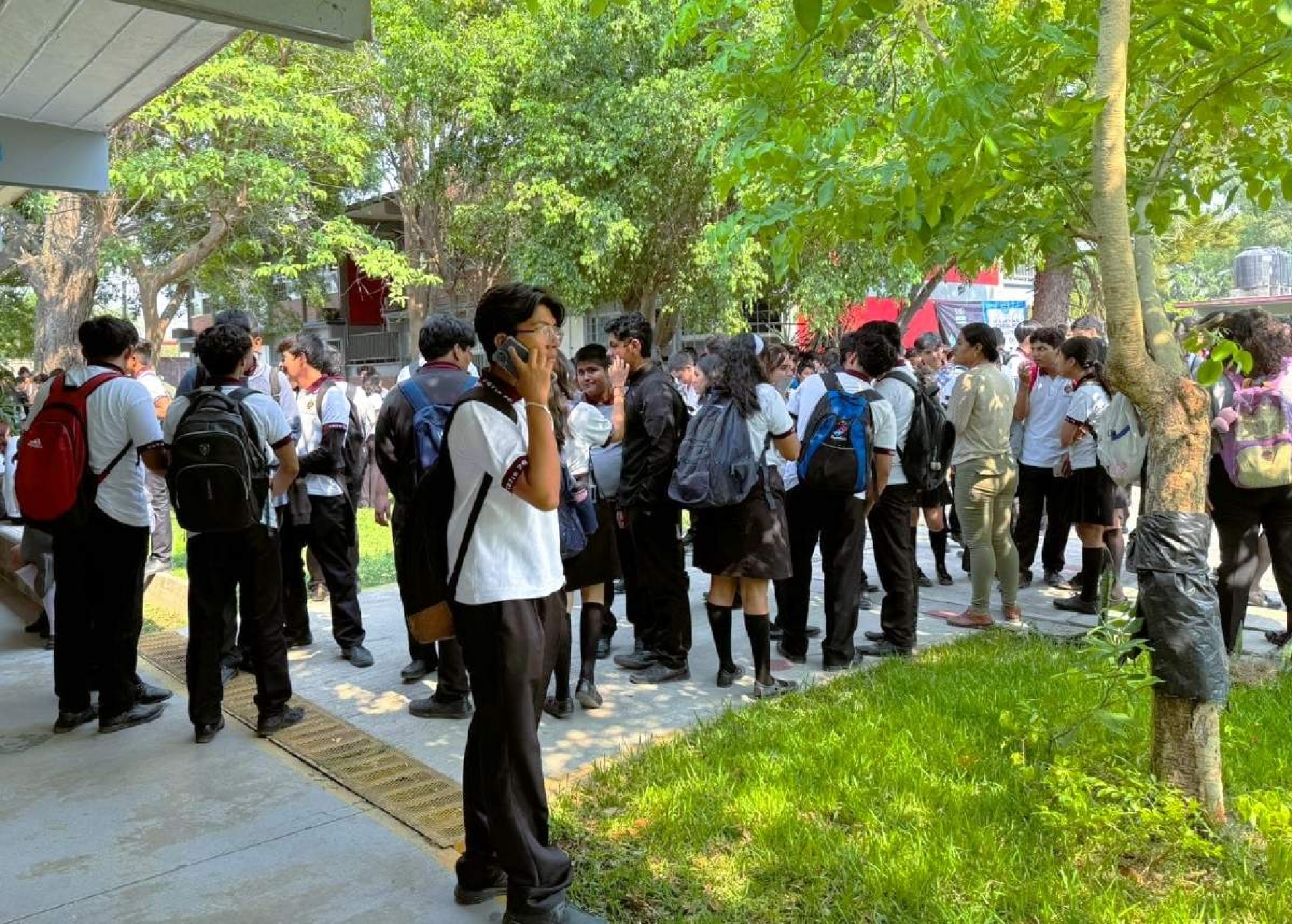 Embargo al CBTis 76 de Cuautla causa nerviosismo entre alumnos