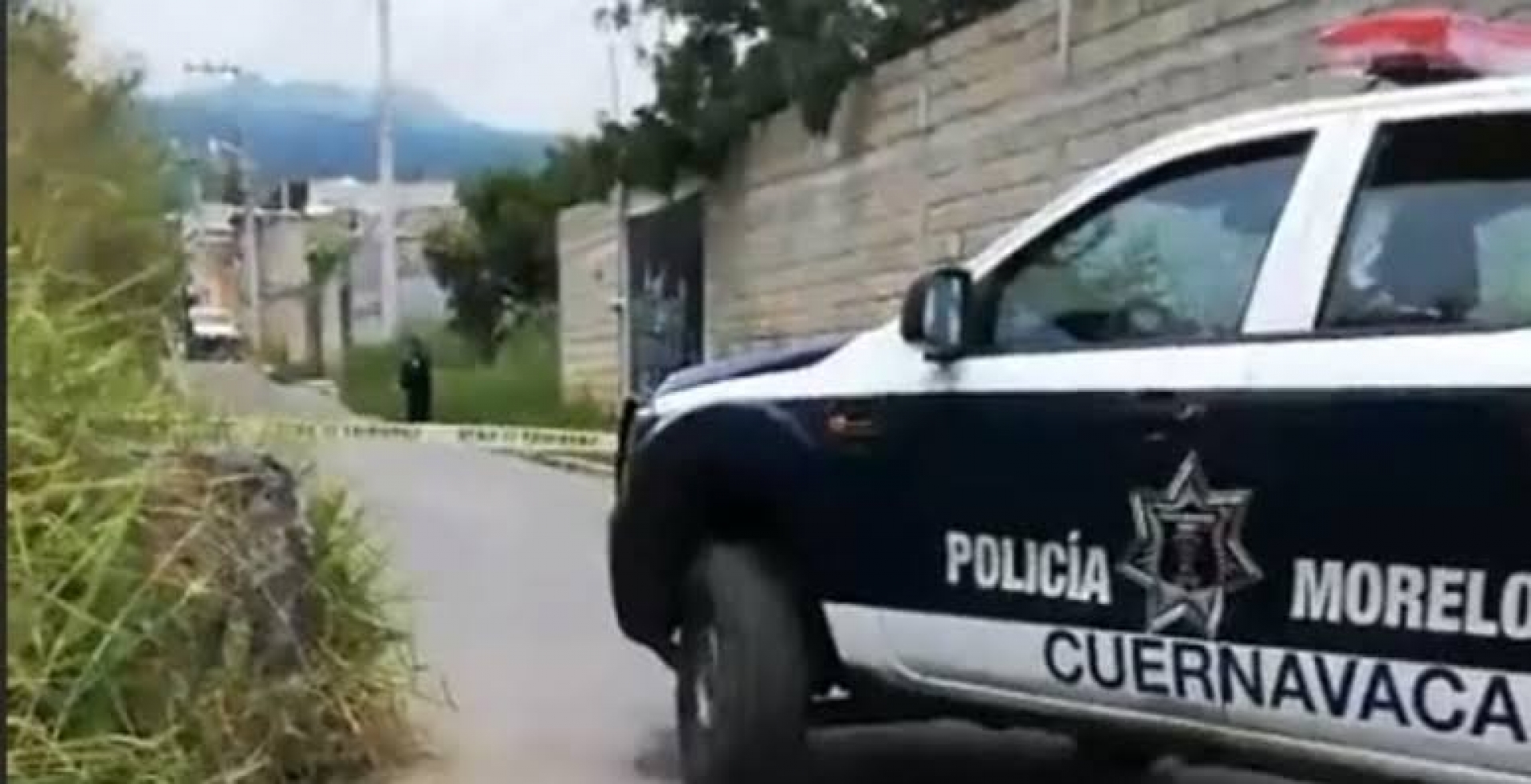 Lesionan a tiros a un hombre dentro de una vivienda, en Ocotepec