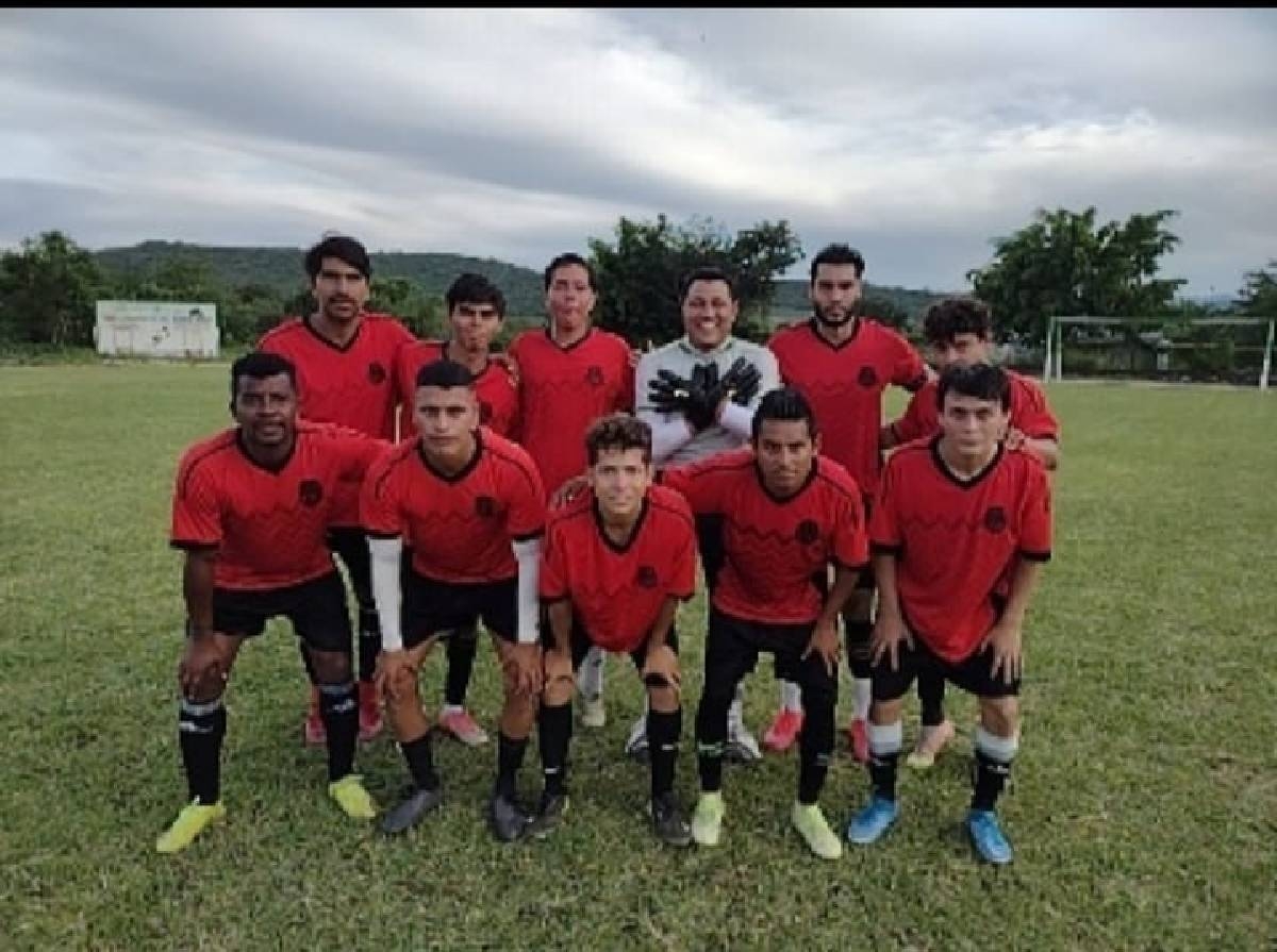 Atlético Xochi Yeca sale con un punto de Tepalcingo