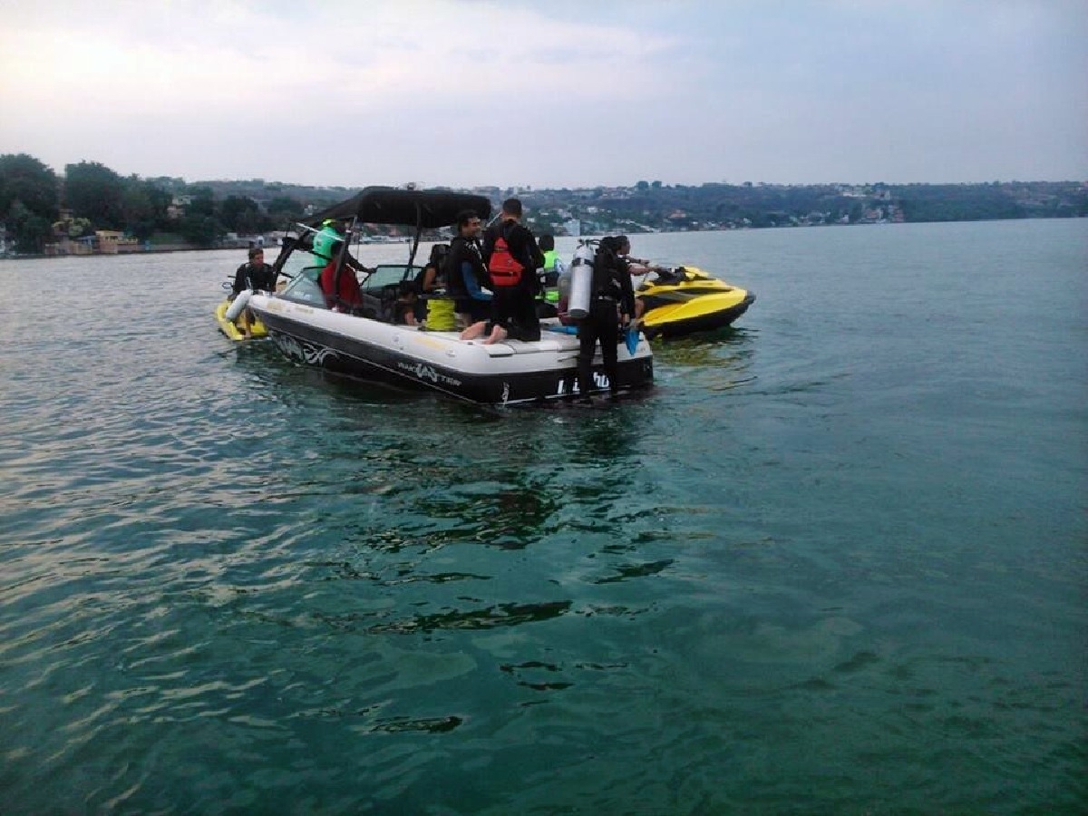 Recuperan el cuerpo del turista que había caído al lago de Tequesquitengo