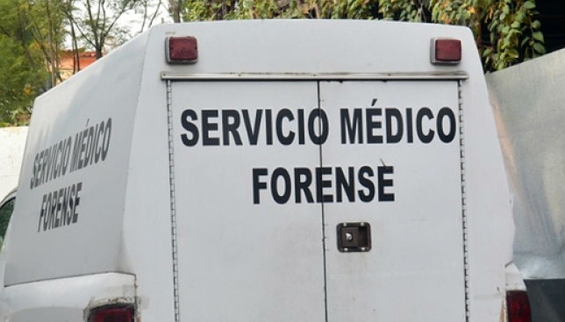 Encuentran cadáver encobijado en Amacuzac
