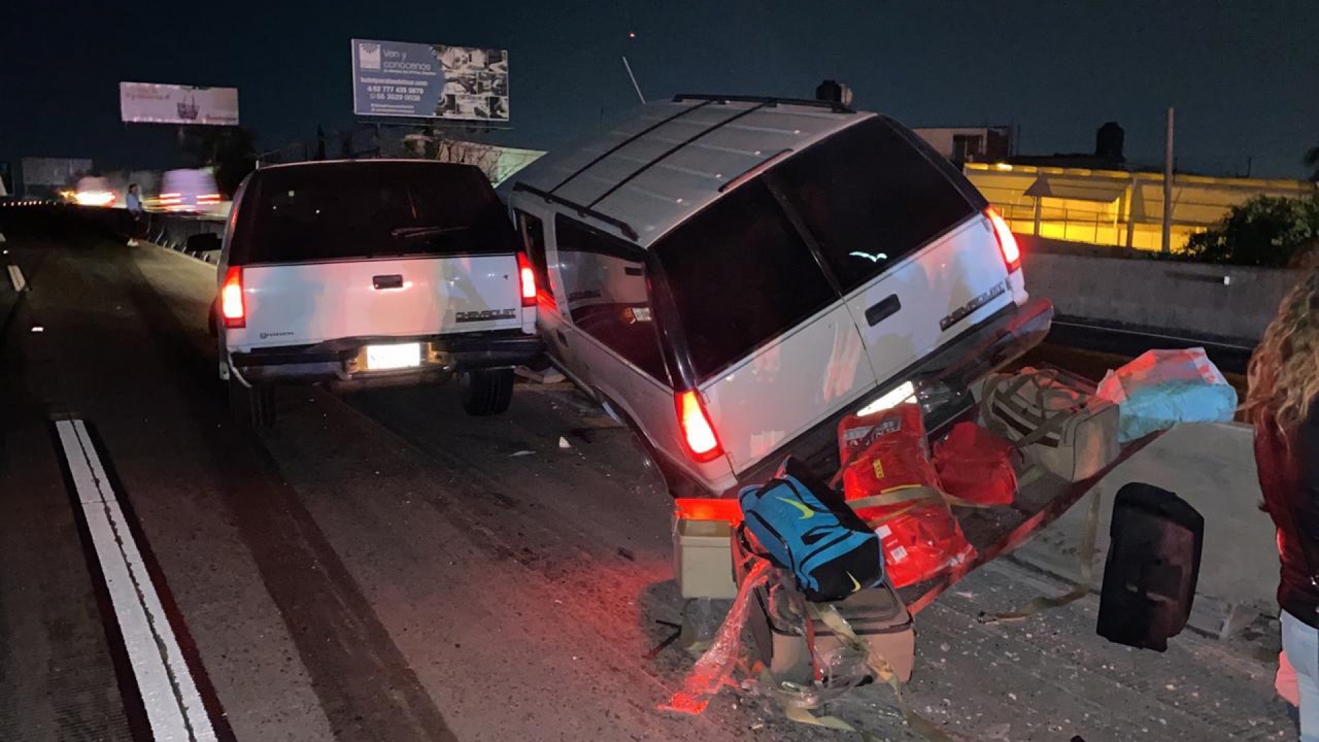 Choque múltiple en el paso exprés