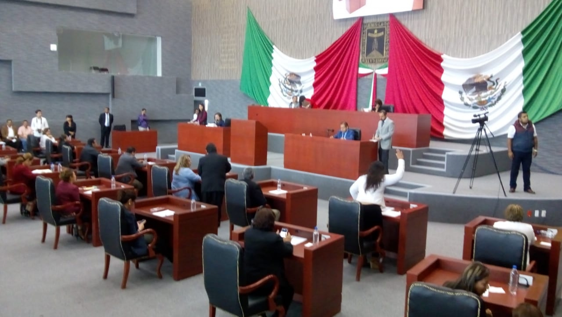 Diputados echan abajo nombramientos en IMIPE e IMEM