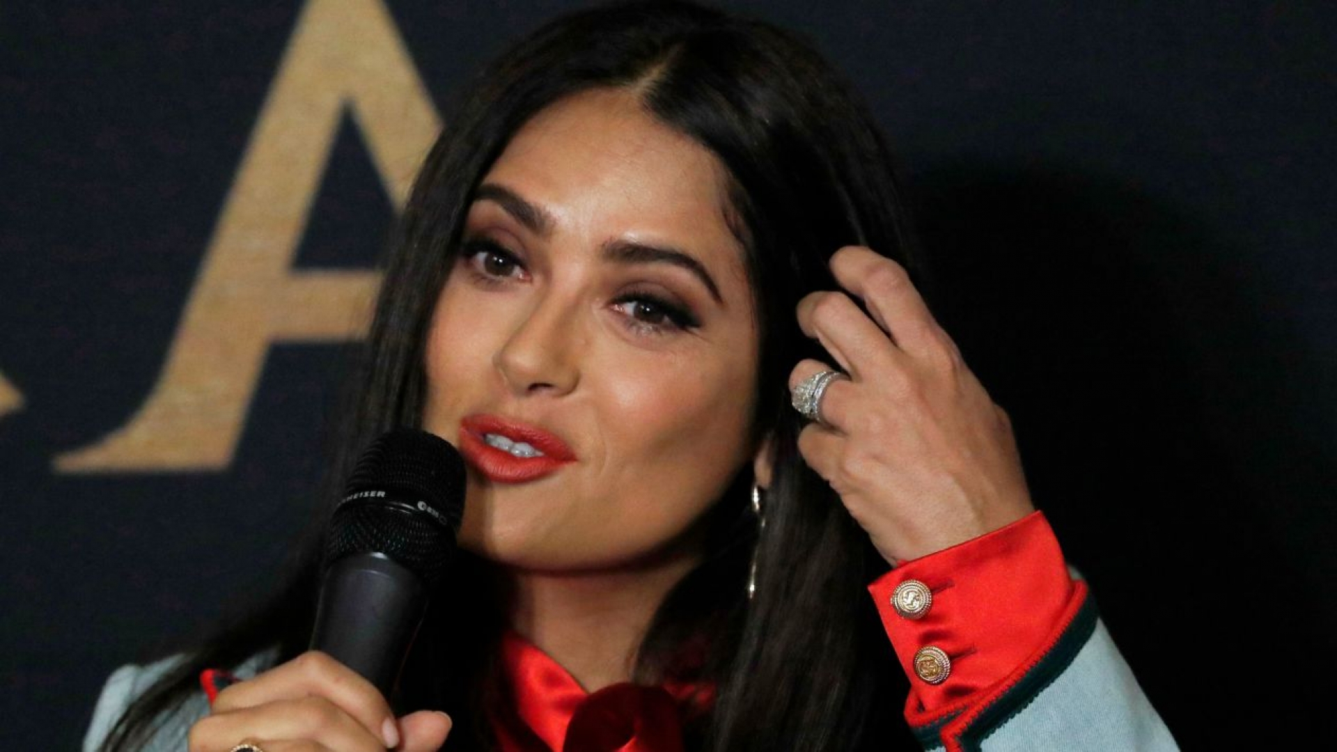 Salma Hayek quiere proteger la imagen de México