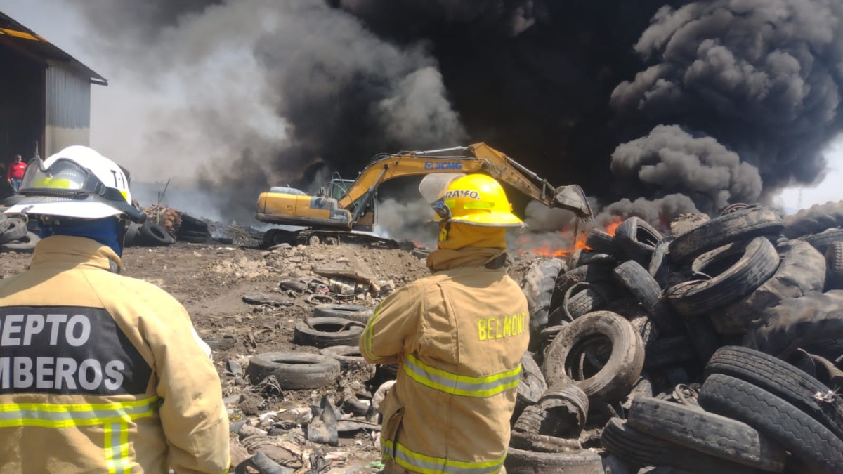 100% de control y 90% de liquidación de incendio en inmediaciones de relleno sanitario de Cuautla: CEPCM