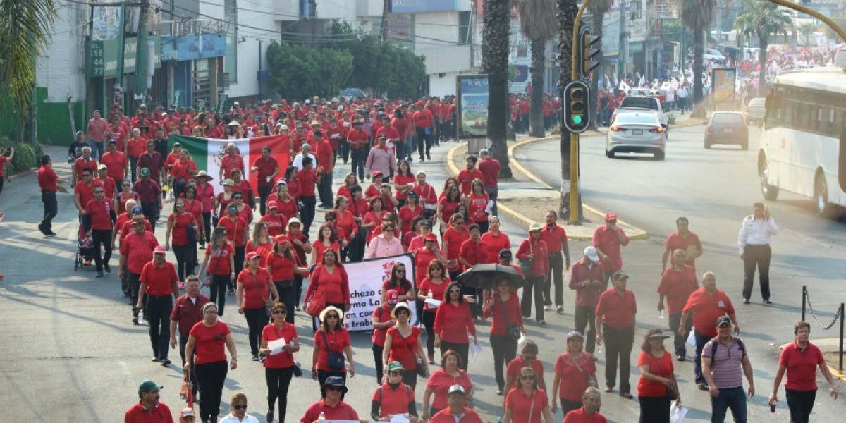 Diferentes contingentes marcharon este primero de mayo, en el Día del Trabajo