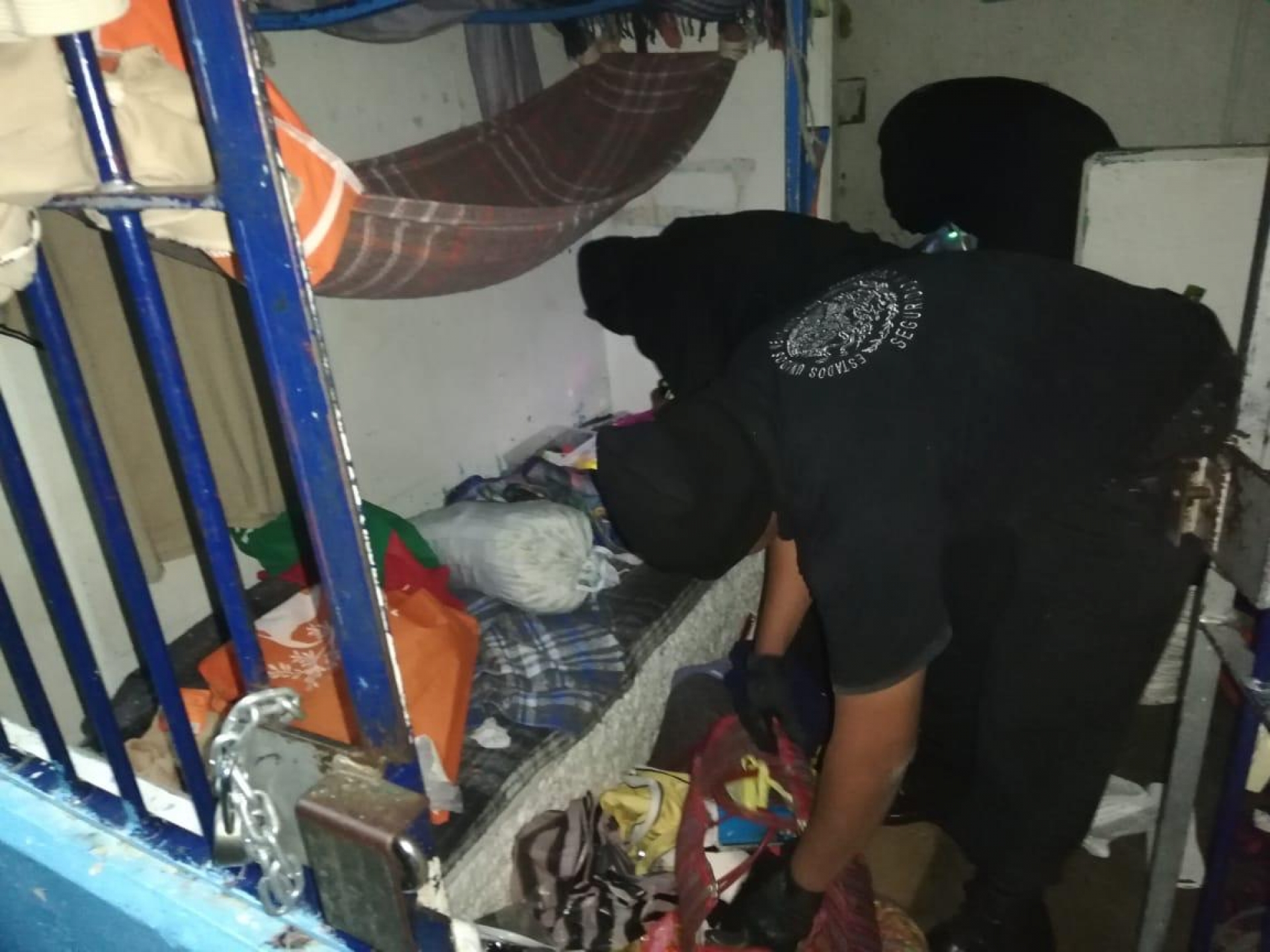 Realiza CES operativo de revisión en el Cereso Morelos
