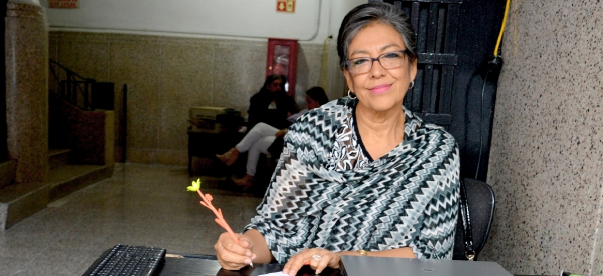 María Eugenia, la secretaria