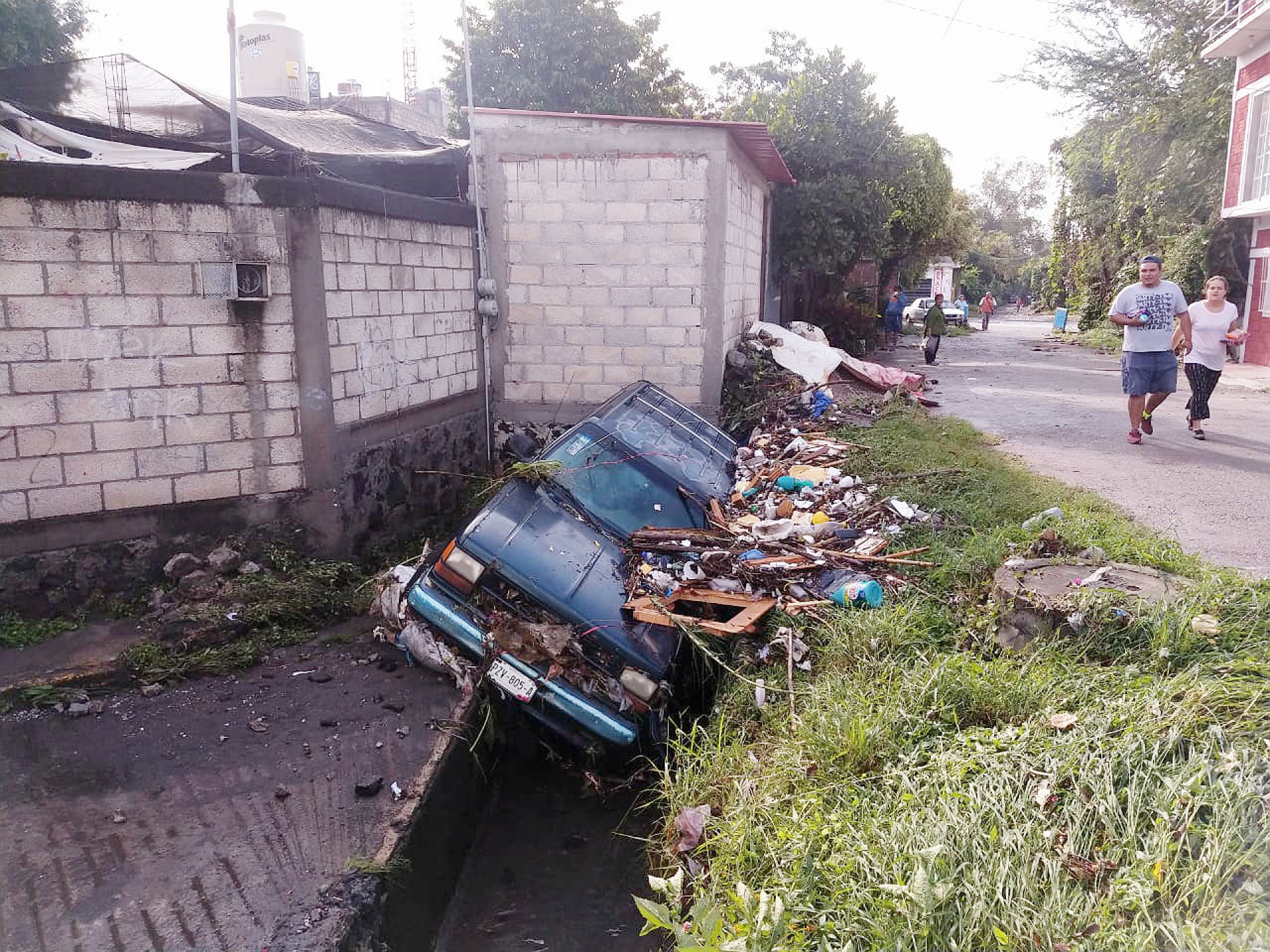 Atiende PC Cuernavaca afectaciones en diversas colonias, tras lluvias de la madrugada