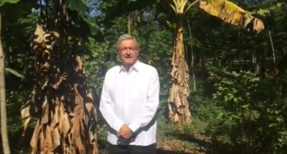 AMLO promete bajar precios de las gasolinas
