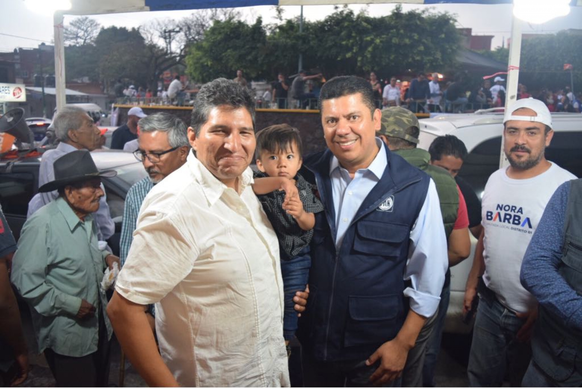 Promete Javier Bolaños la construcción de unidad deportiva en la colonia Antonio Barona