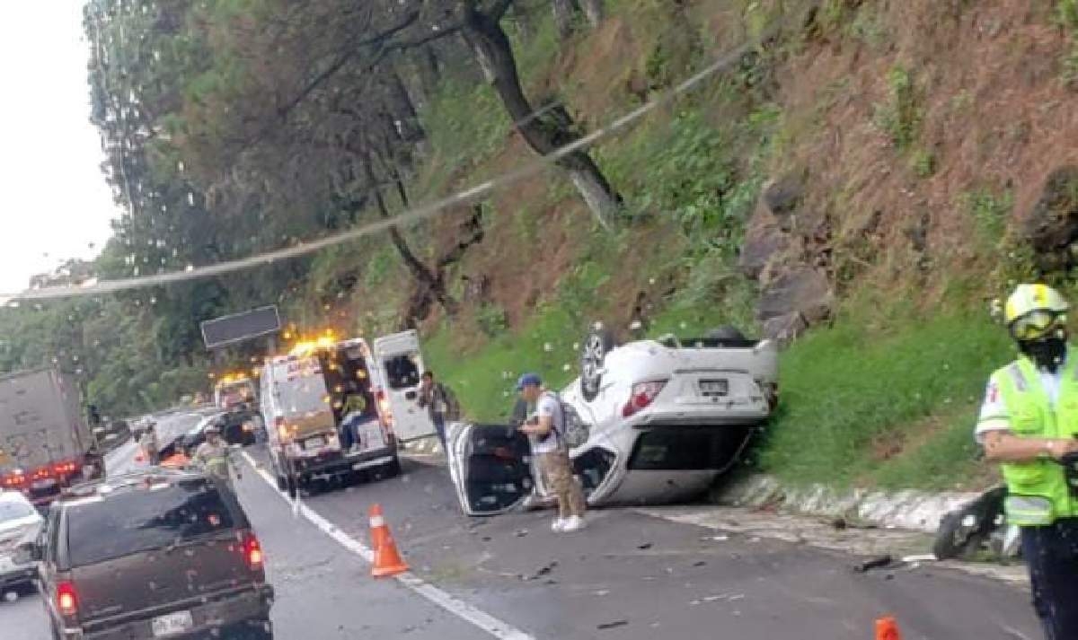 Choque en la México-Acapulco deja tres lesionados