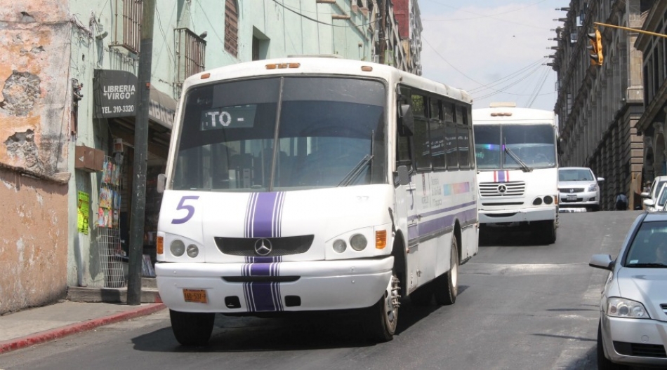 Por el precio del combustible, es difícil ofrecer 50% de descuento a estudiantes: Ruta 5