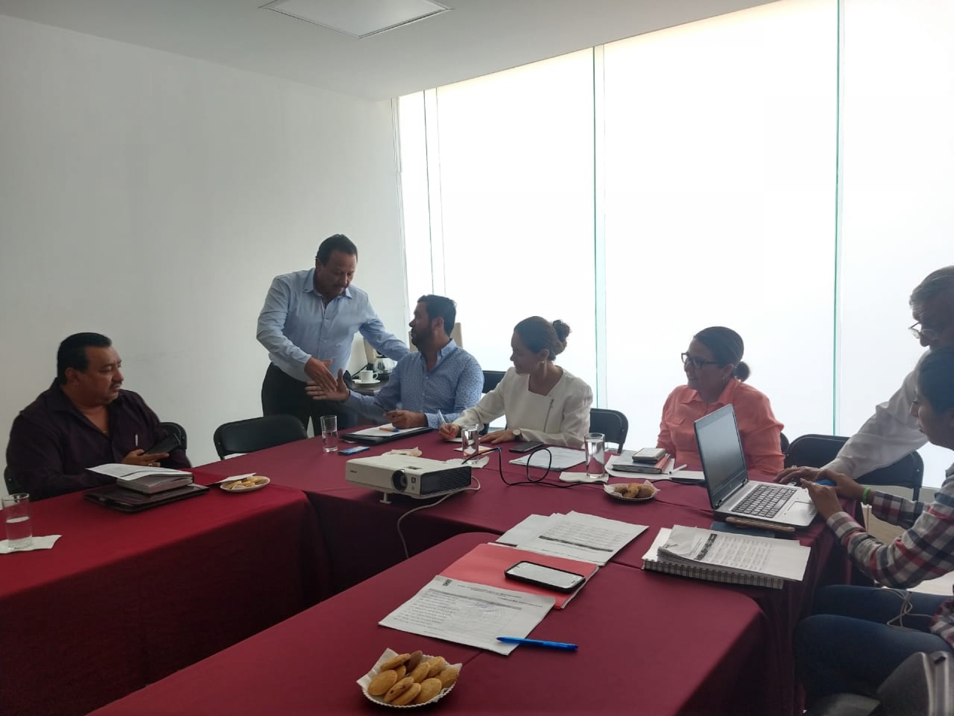 Se reúne Comisión de Hacienda con autoridades de seis municipios