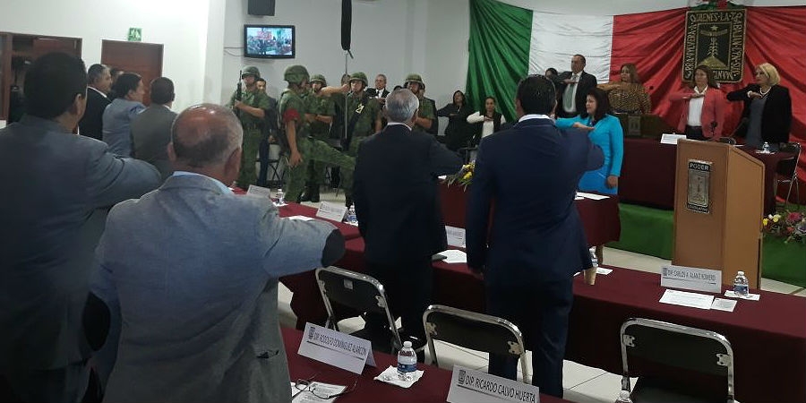 Realizan sesión solemne de inicio del segundo periodo ordinario, en el Congreso local
