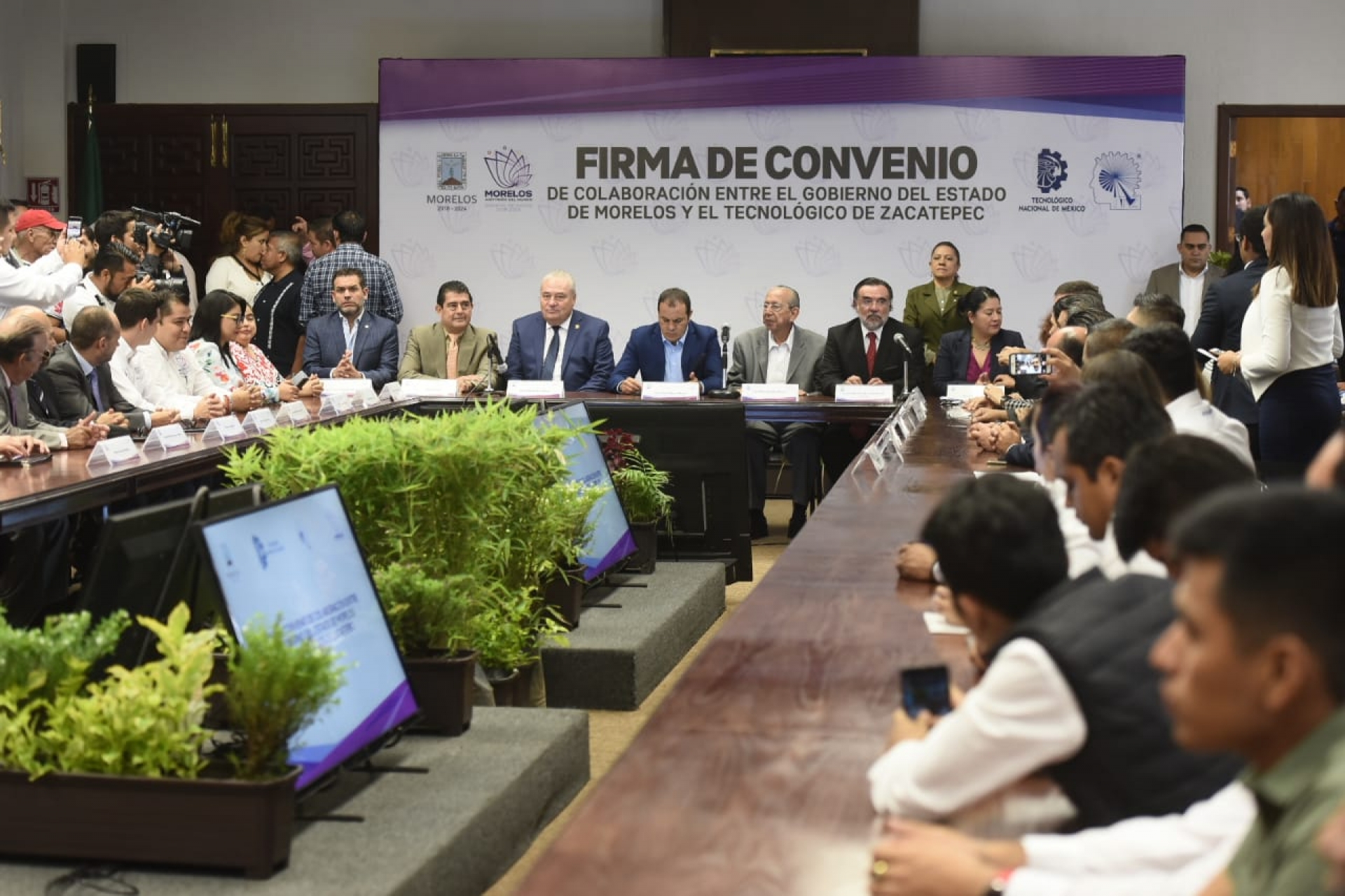Firman convenio de colaboración gobierno estatal y Tecnológico de Zacatepec