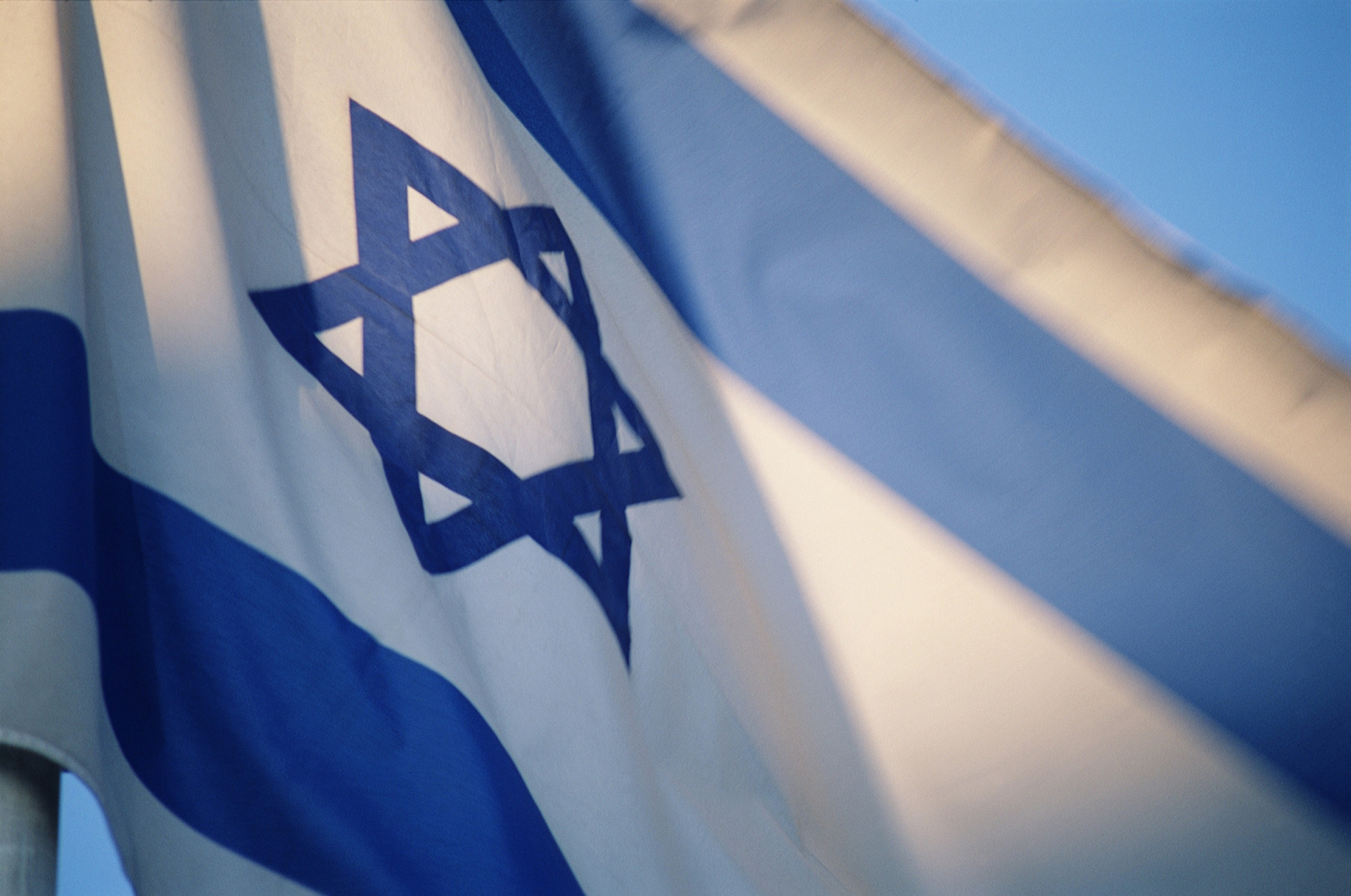 Israel afirma haber eliminado a alto funcionario de seguridad iraní