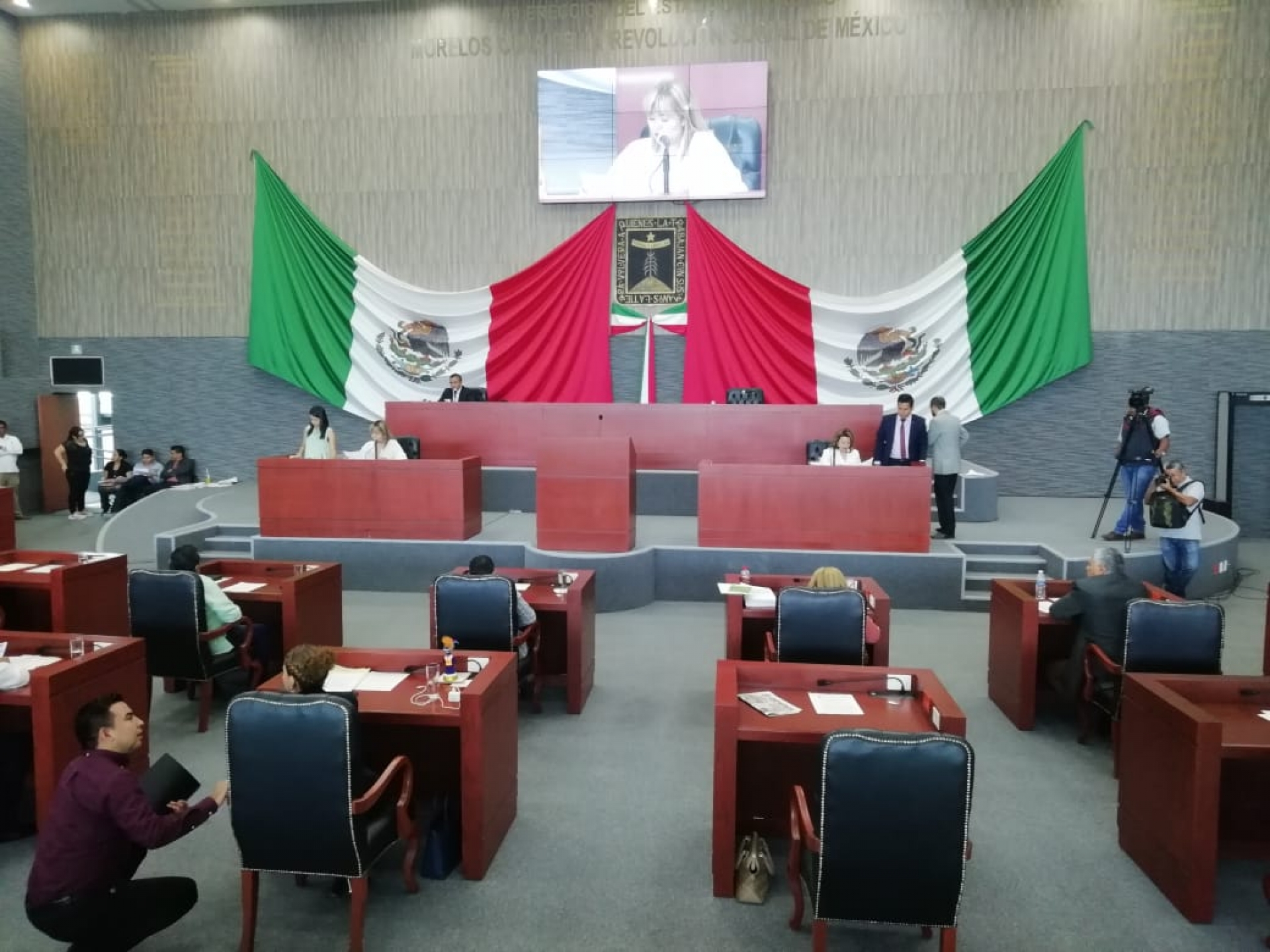 Comienzan a anular 24 pensiones 'doradas'