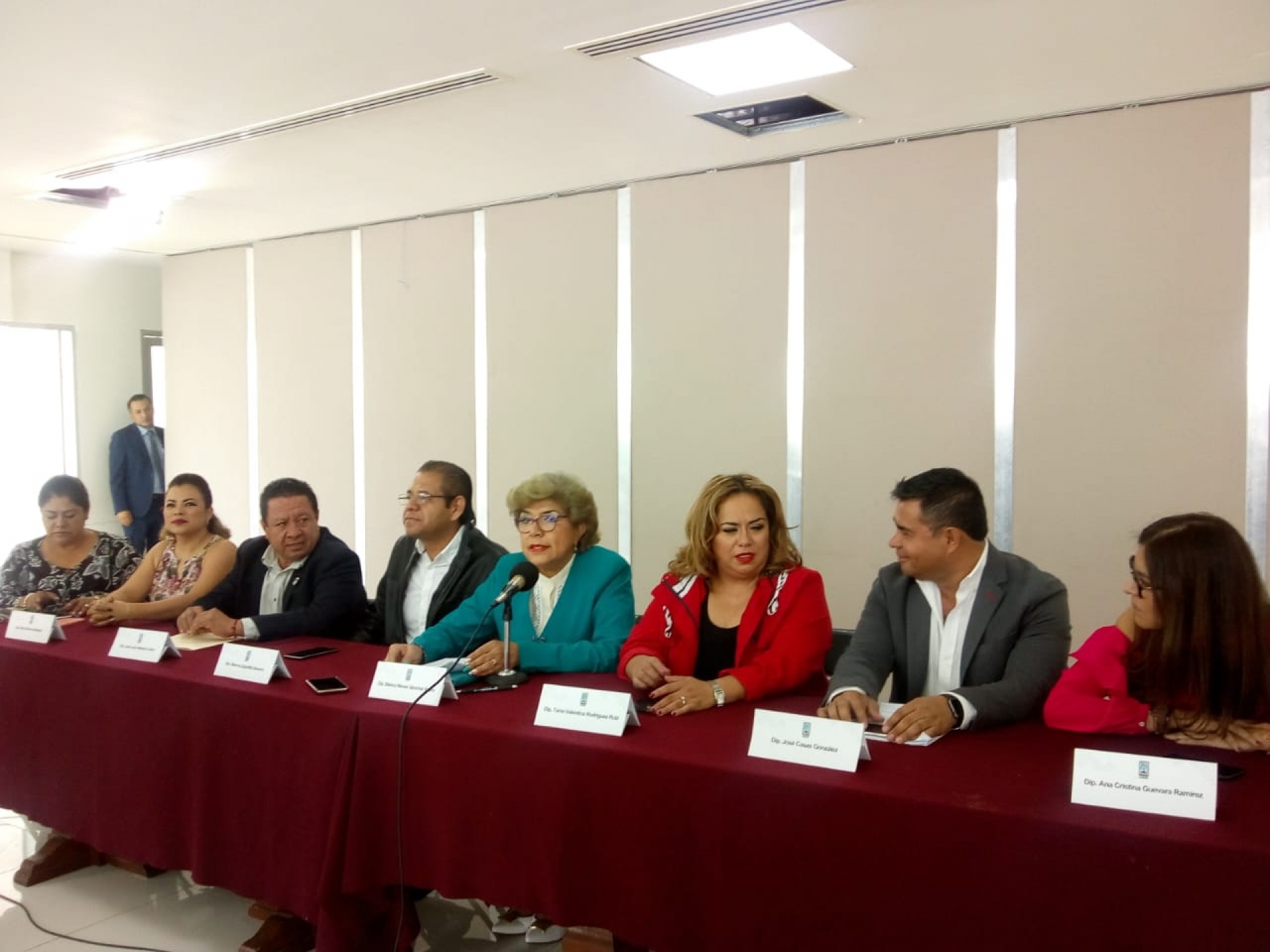 Manifiestan legisladores su disposición a construir acuerdos