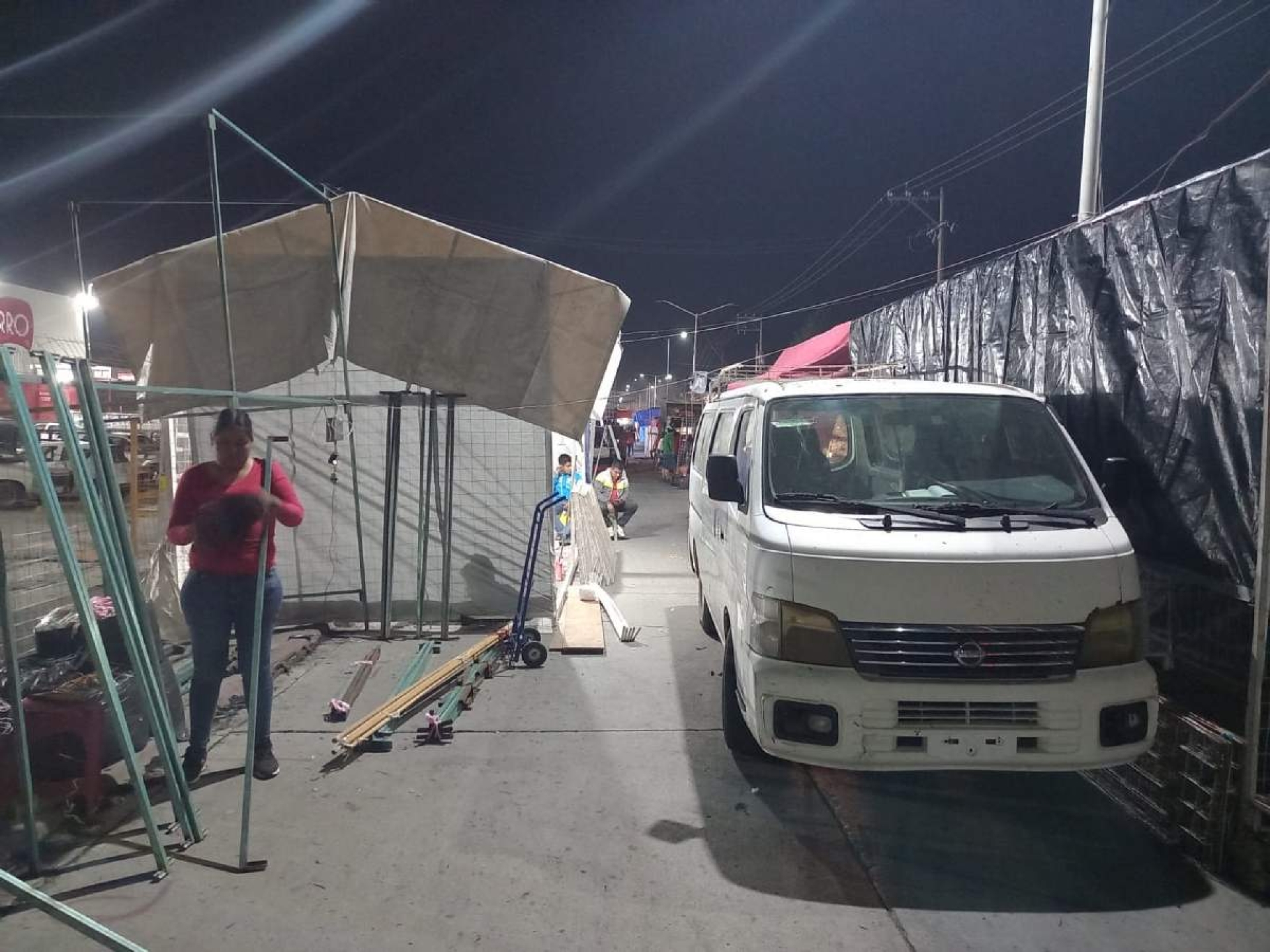 Se instalan puestos de Feria de Año Nuevo en bulevar de Jojutla