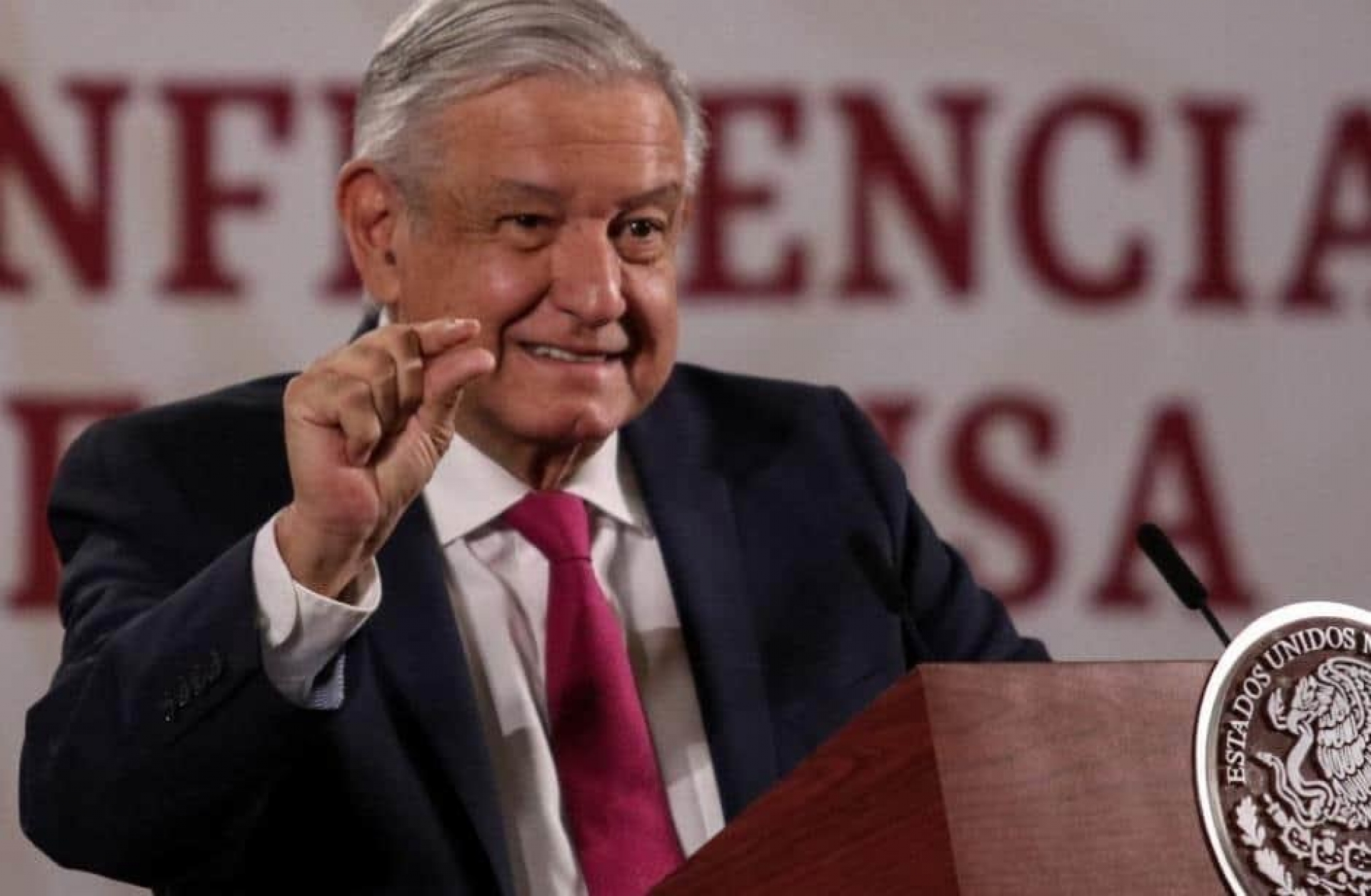Economía y Hacienda ya trabajan en plan de reactivación con EU y Canadá: López Obrador