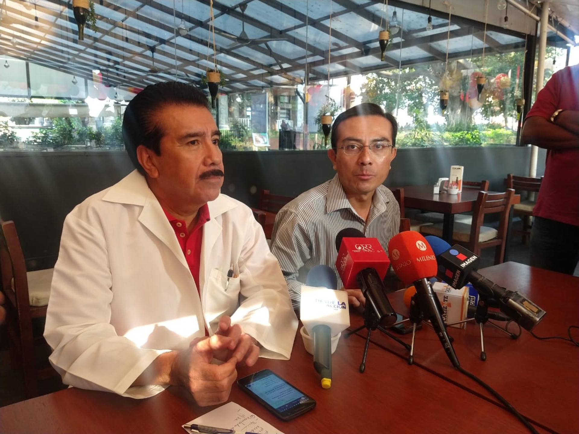 Colegio de Médicos pide esclarecer el ataque al restaurante en Cuautla