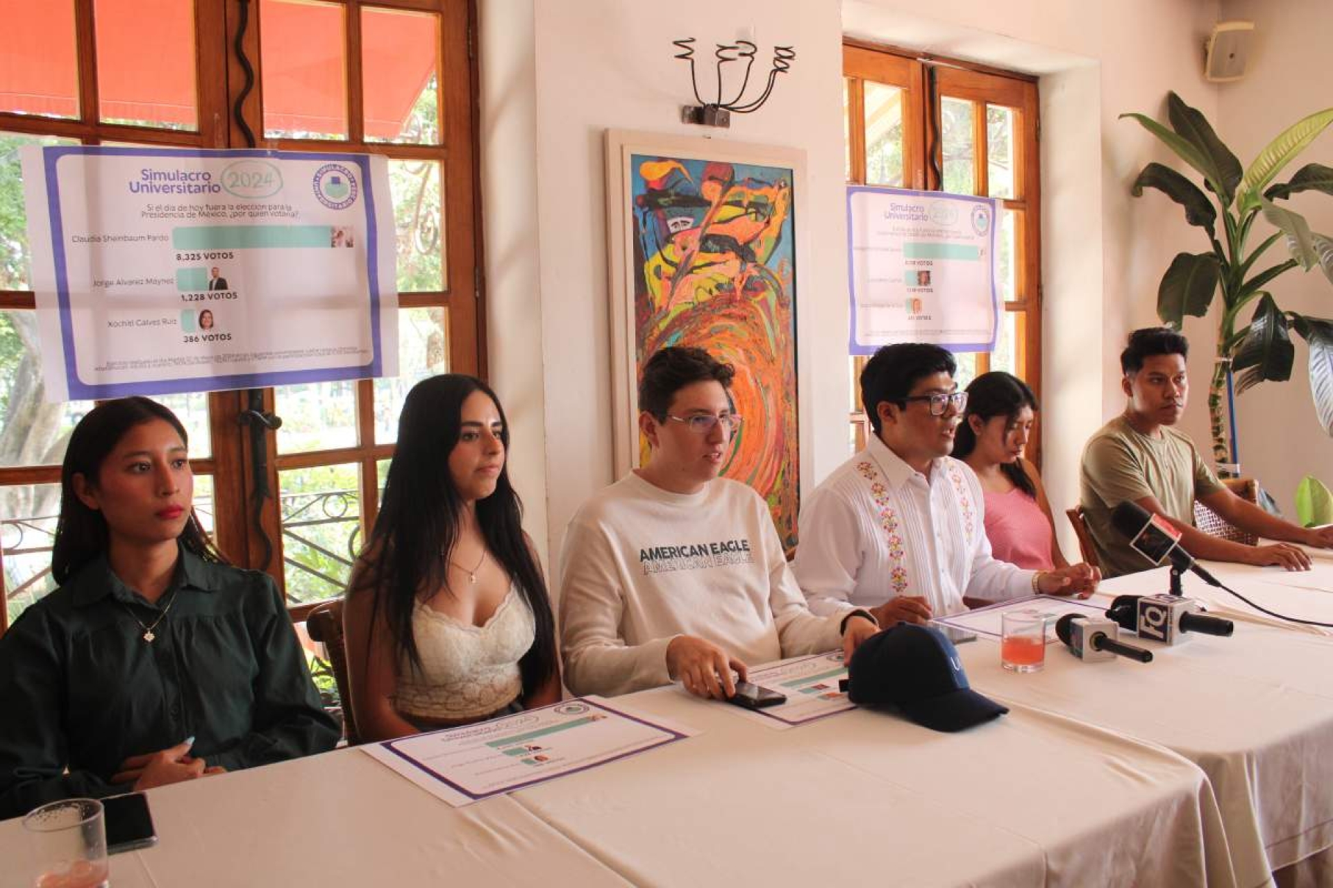 Ganan Claudia Sheinbaum y Margarita González Saravia "simulacro universitario 2024"